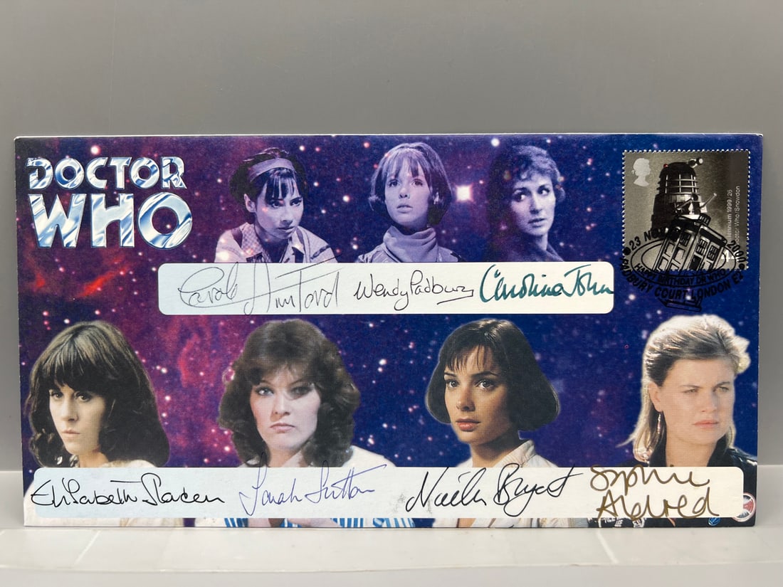 2000 Doctor Who Autographed 1st Day Cover - Carole Ann Ford, Wendy Padbury, Caroline John, Elisabeth: 2000 Doctor Who Autographed 1st Day Cover - Carole Ann Ford, Wendy Padbury, Caroline John, Elisabeth Sladen, Sarah Sutton, Nicola Bryant, Sophie Aldred - #428/1500