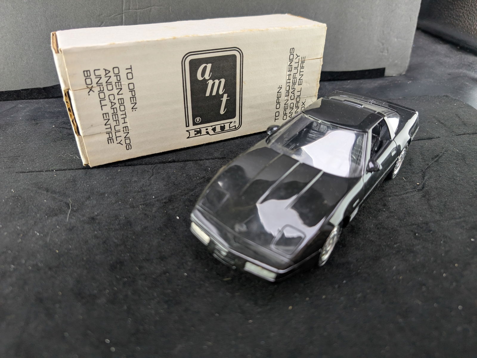 Ertl AMT 1992 Chevrolet Corvette ZR1, Black, GM Promotional Car: Ertl AMT 1992 Chevrolet Corvette ZR1, Black, GM Promotional Car