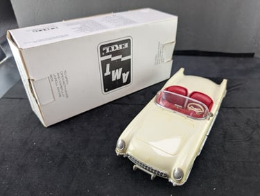1953 AMT Ertl Corvette Convertible Polo White