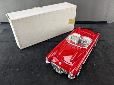 1957 Corvette Red/ White