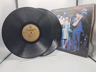 1964 Peter, Paul And Mary In Concert Vinyl Album - 2W 1555