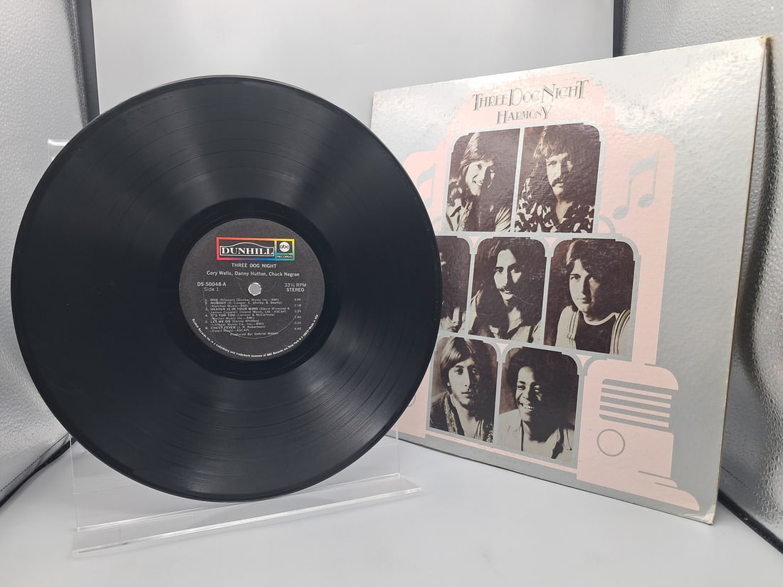 1968 Three Dog Night Self Titled Vinyl Album W/ Wrong Outer Sleeve - DS-50048 (1 of 8)