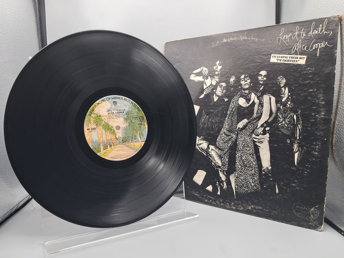 1973 Alice Cooper Love It to Death Reissue Vinyl Album - WS 1883 (1 of 9)