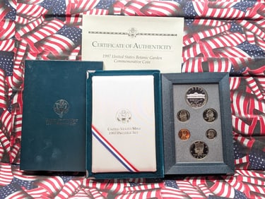 1997 -P & S U.S. Mint Prestige Set in OGP w/ COA - Includes Botanic Gardens Commemorative Silver Dol