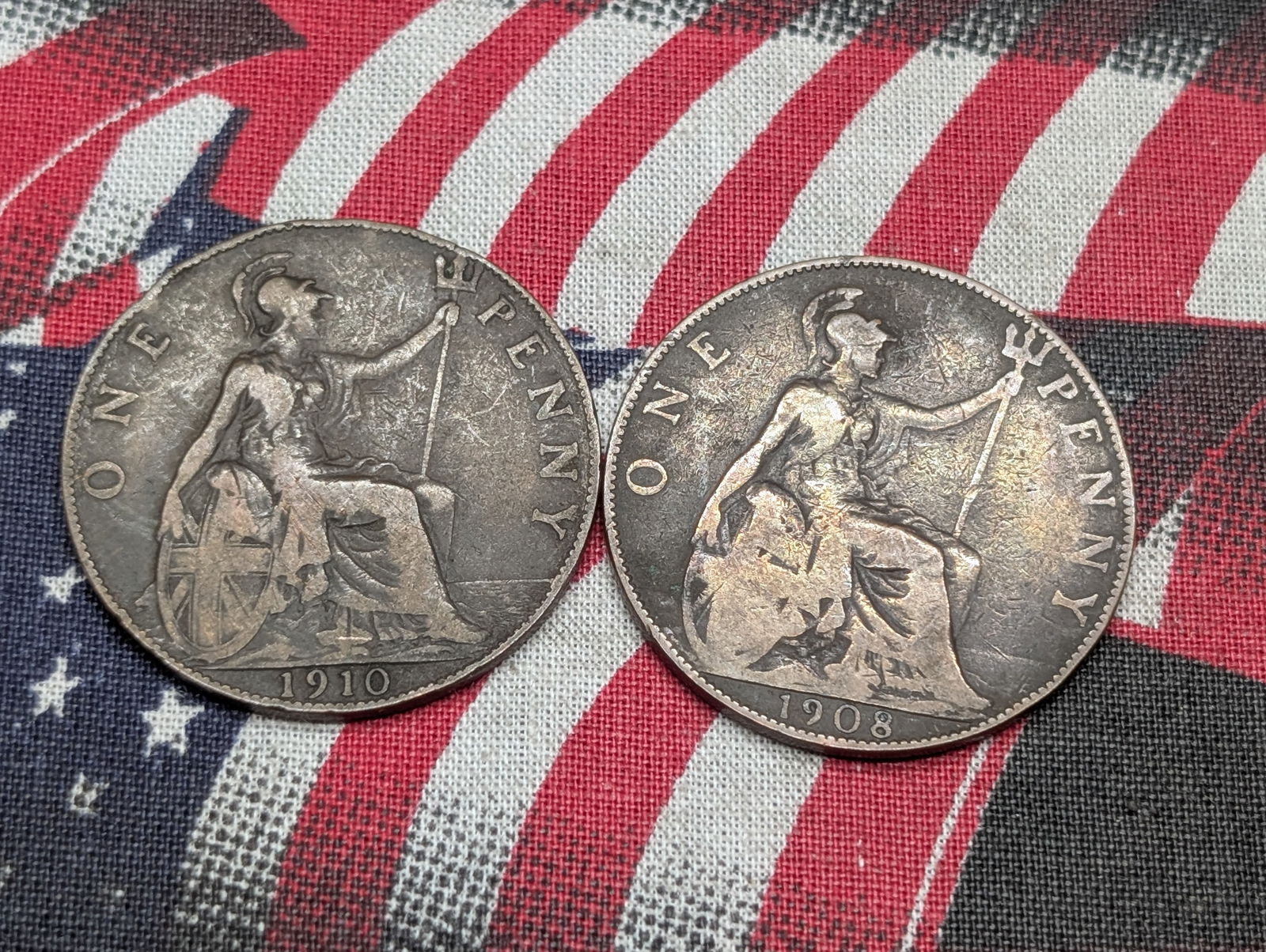 1908 & 1910 Great Britain Large Cents  (1 of 2)