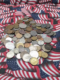 Bag of 1.5 Lbs. of Various Vintage & Modern World Coins