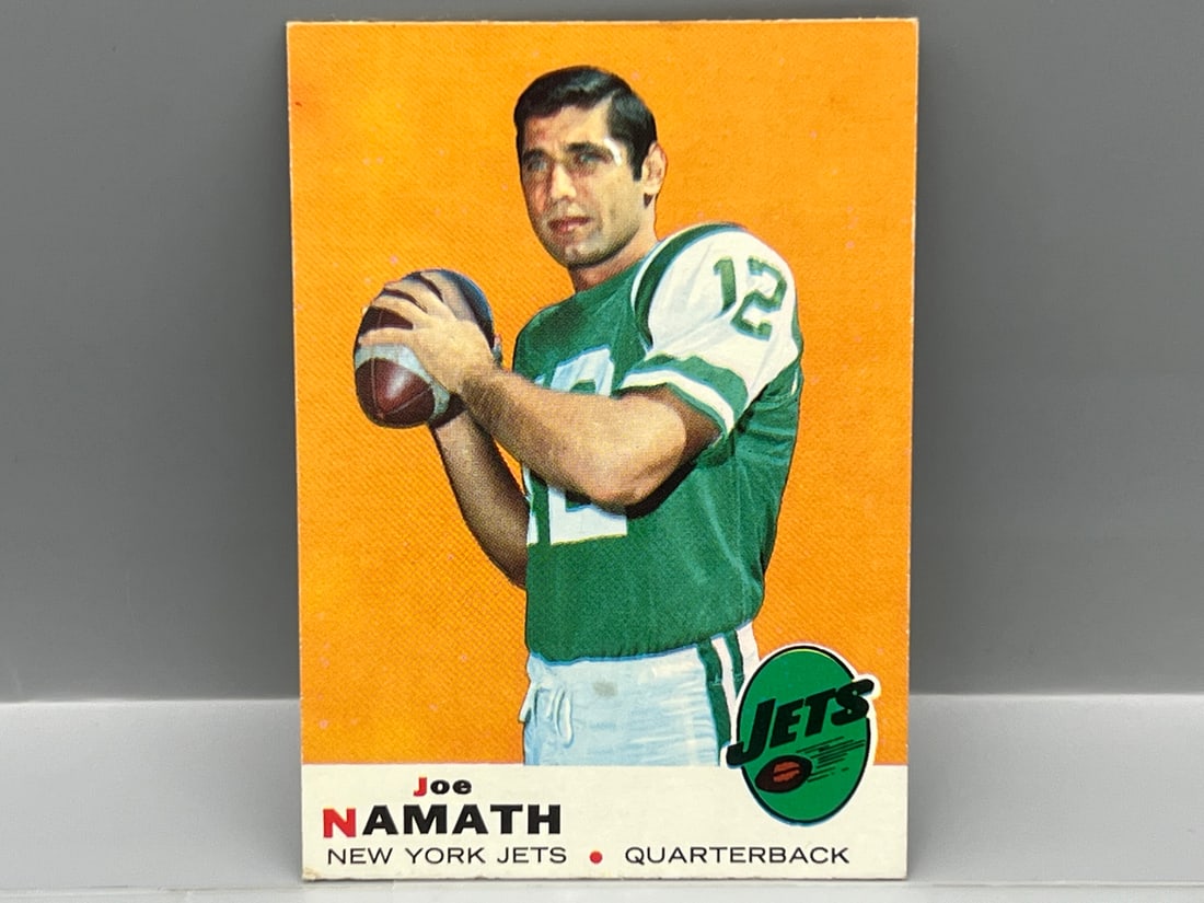 1969 Topps Joe Namath #100: 1969 Topps Joe Namath #100