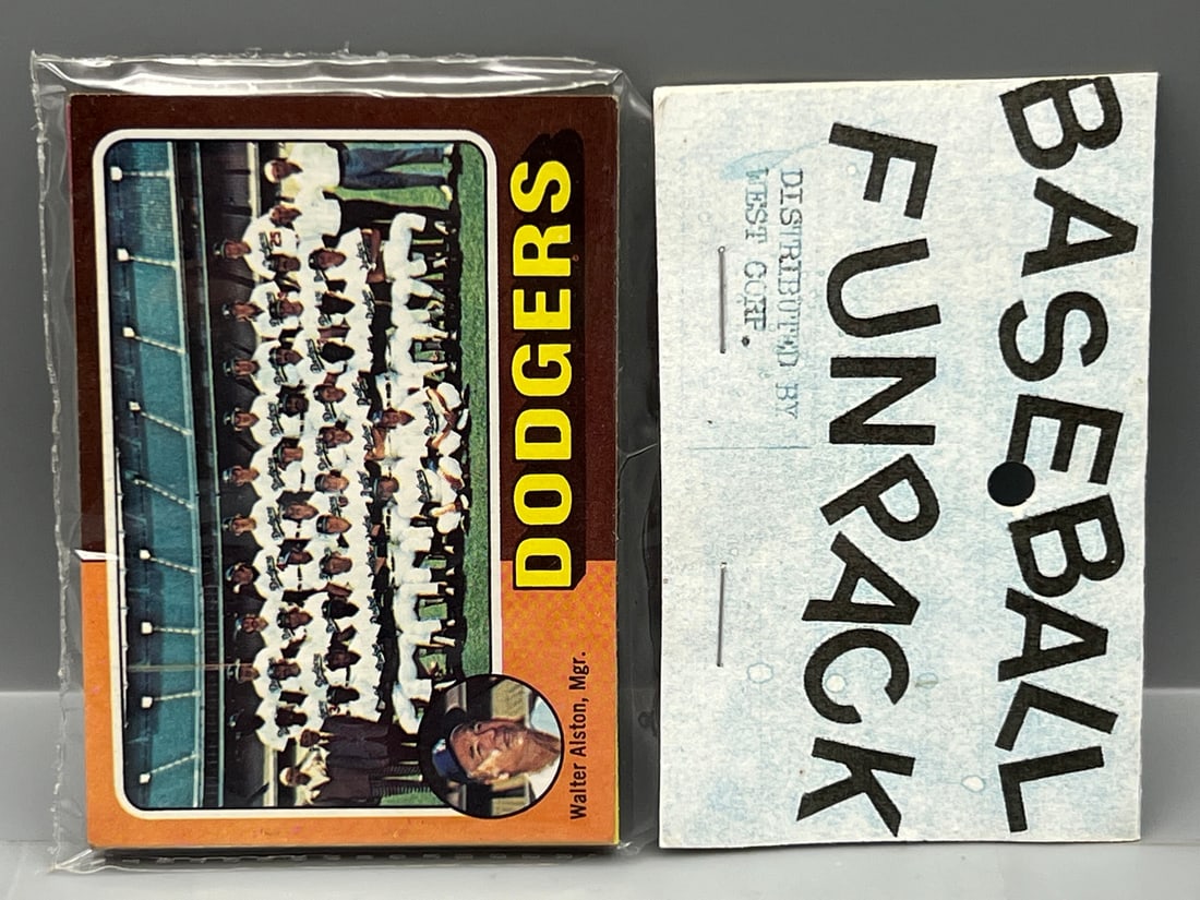 West Corp. Baseball Cello Fun Pack Repack 1975 Topps Unopened Pack - Tony Perez On Back (1 of 2)