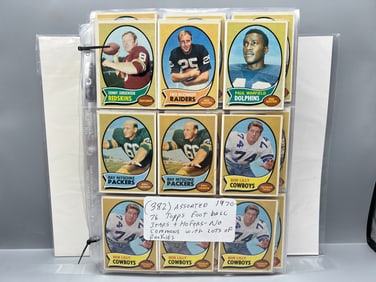 Lot of (375+) 1970s Topps Football Cards W/ Stars & Rookies