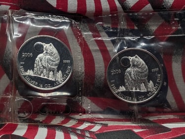 (2) 2006 Canada "Wolf" One Dollar 1/2 oz .999 Fine Silver