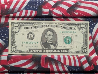 1977 $5.00 Richmond Green Seal Note New Choice/Crisp UNC