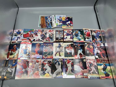 Lot of (50) Ivan Rodriguez Baseball Cards
