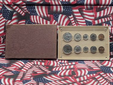 1961 U.S. Mint Set in Capital Case