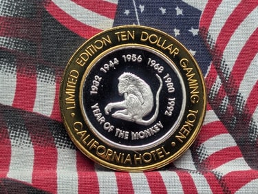 Limited Edition .999 FINE SILVER (Center) California Hotel Casino $10 Gaming Token in Capsule