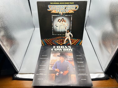 John Travolta - 2 LP Movie Soundtrack Lot: Saturday Night Fever (1977), gatefold, 2 LPs; and Urban