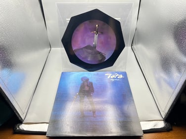 Toto (2 Record Lot): Georgy Porgy - Picture Disc (1979), 7-inch 45 rpm, pressed on 11-inch octagonal