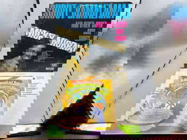 Two (2) LP Lot - Mickey Murray: Shout Bamalama (1967), promo sticker on cover; and Richard 'Groove'