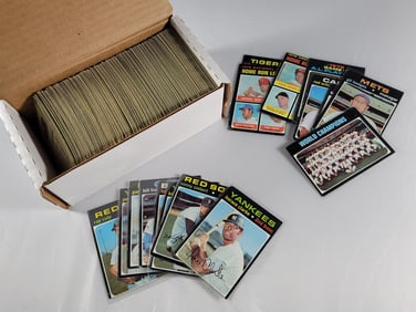 1971 Topps Baseball Partial Set 305/752 w/ 8 High Numbers 3 Short Prints Varying Conditions