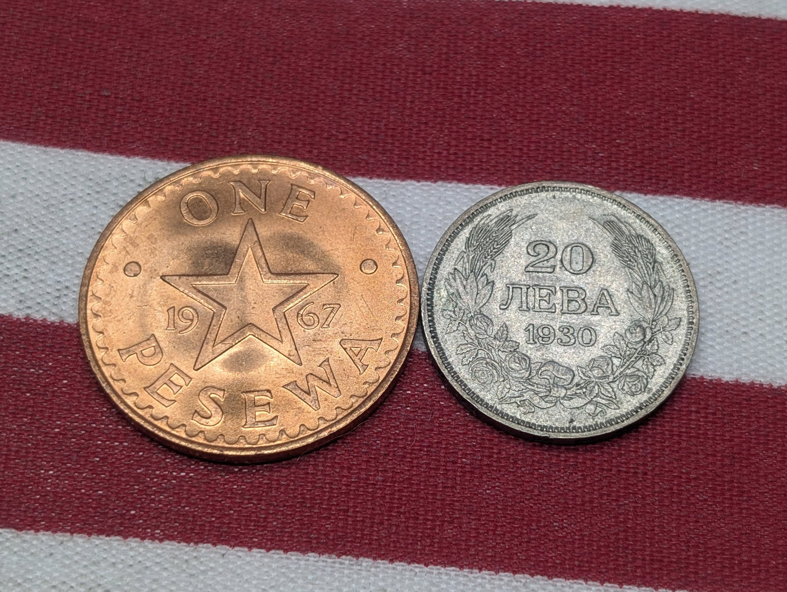 1967 Ghana 1 Pesewa & 1930 Bulgaria 20 Silver Leva (2 PCS): 1967 Ghana 1 Pesewa & 1930 Bulgaria 20 Silver Leva (2 PCS)