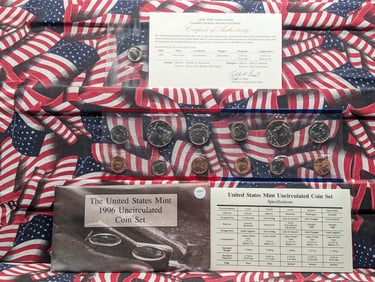 1996 P & D U.S. Mint Uncirculated Coin Set, Complete with the West Point Dime,  In OGP