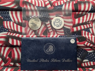 1923 BU Peace Dollar in Original (GSA) Packaging. "RARE"