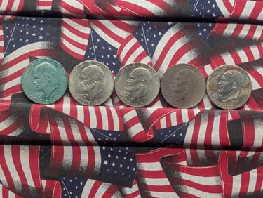 (5) 1976 Eisenhower One Dollars