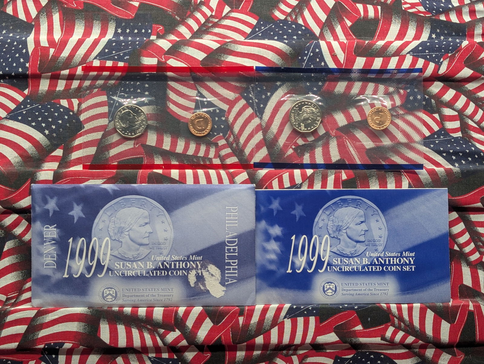 1999-P&D Susan B. Anthony Dollar Uncirculated Coin Set in OGP (1 of 6)