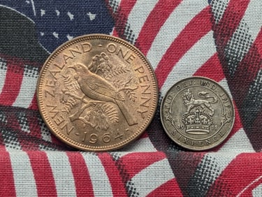 1964 New Zealand 1 Penny & *XF* 1911 United Kingdom 6 Silver Pence (2 PCS)