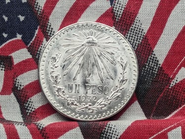 1932 Mexico 1 Silver Peso *GEM BU*