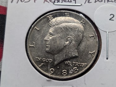 1983-P Kennedy Half Dollar – Missing Designer’s Initials (#93)