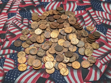 (161) 1940's & 1950's Lincoln Wheat Cents - A lot of Red BU, Mixed Dates