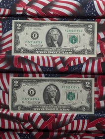 (2) CU 1976 Series $2 Federal Reserve Note