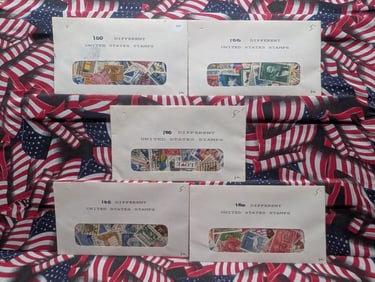 (500) Assorted U.S. Stamps