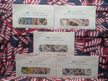 (500) Assorted U.S. Stamps
