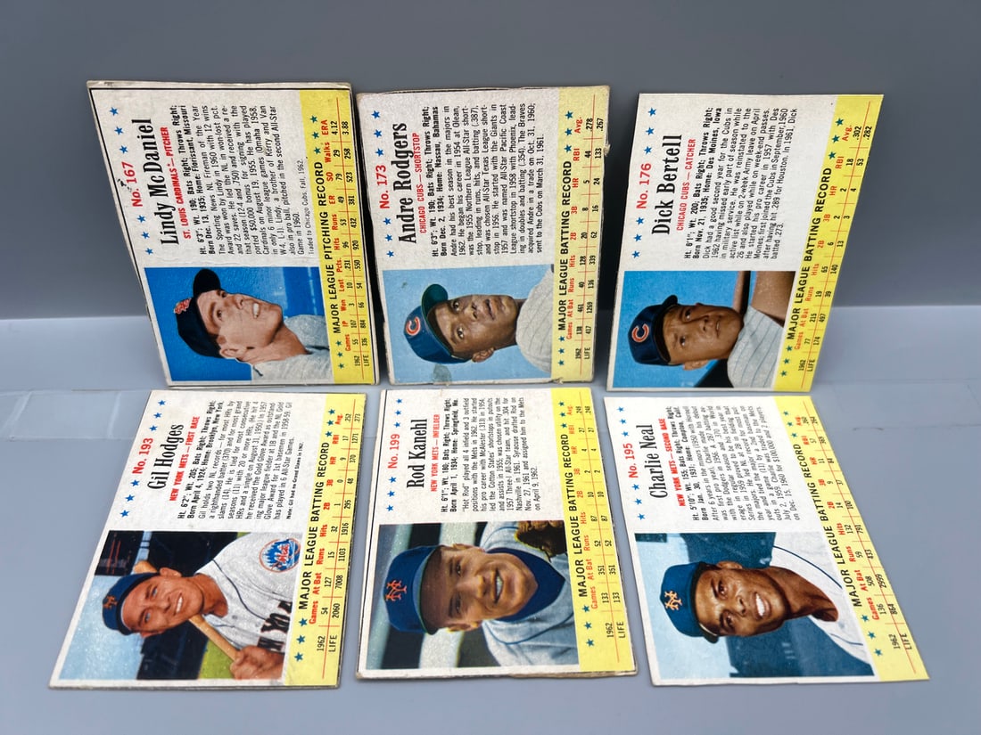 Lot of (6) 1963 Post Cereal Baseball Cards - Varying Conditions (1 of 2)