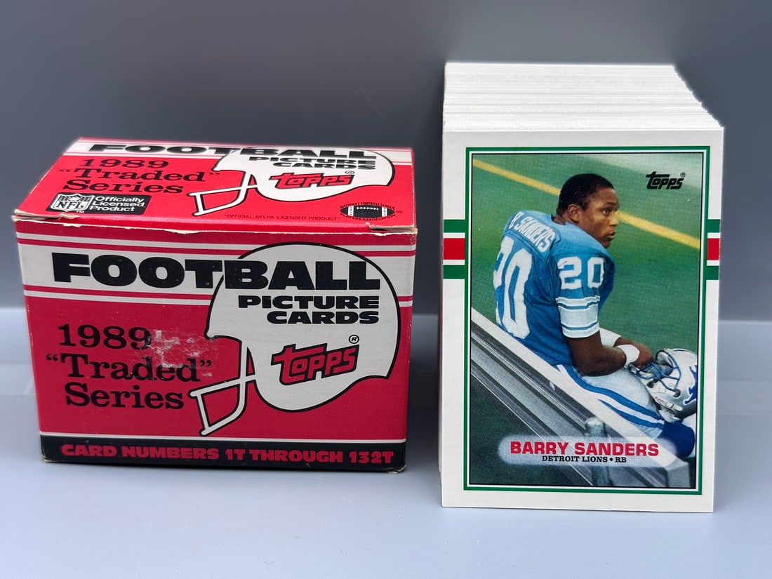 1989 Topps Traded Football Complete Set - Rookies of Barry Sanders, Troy Aikman, Deion Sanders (1 of 3)