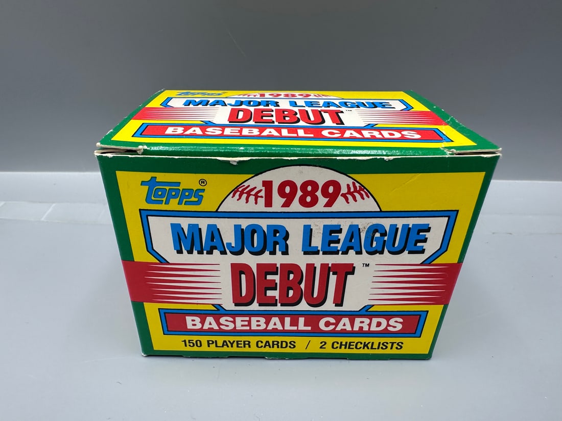 1989 Topps Major League Debut Baseball Box Set - Ken Griffey Jr, Sammy Sosa (1 of 3)