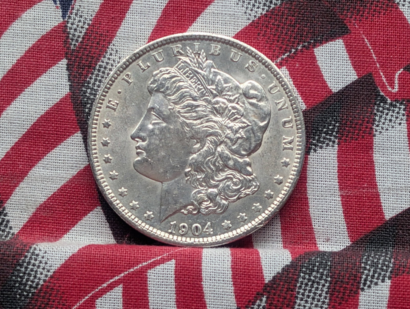 1904-O Morgan Silver Dollar: 1904-O Morgan Silver Dollar