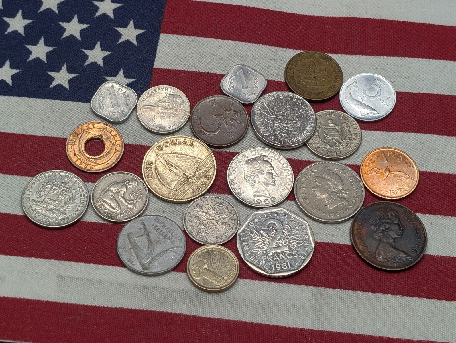 (20) Assorted Foreign Coins - Mixed Dates & Denominations (1 of 5)