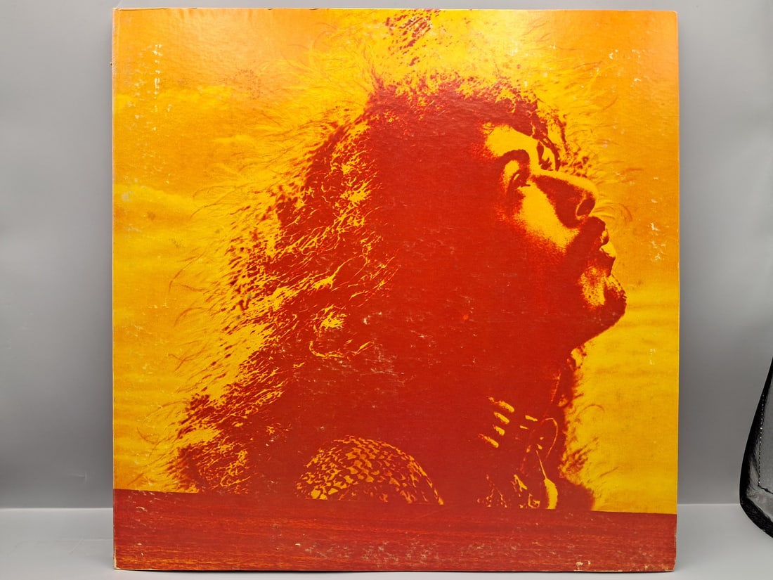 1972 Carlos Santana & Buddy Miles Live Vinyl Album KC 31308: 1972 Carlos Santana & Buddy Miles Live Vinyl Album KC 31308 - Records are untested by auction house for play quality. All items are sold as is.