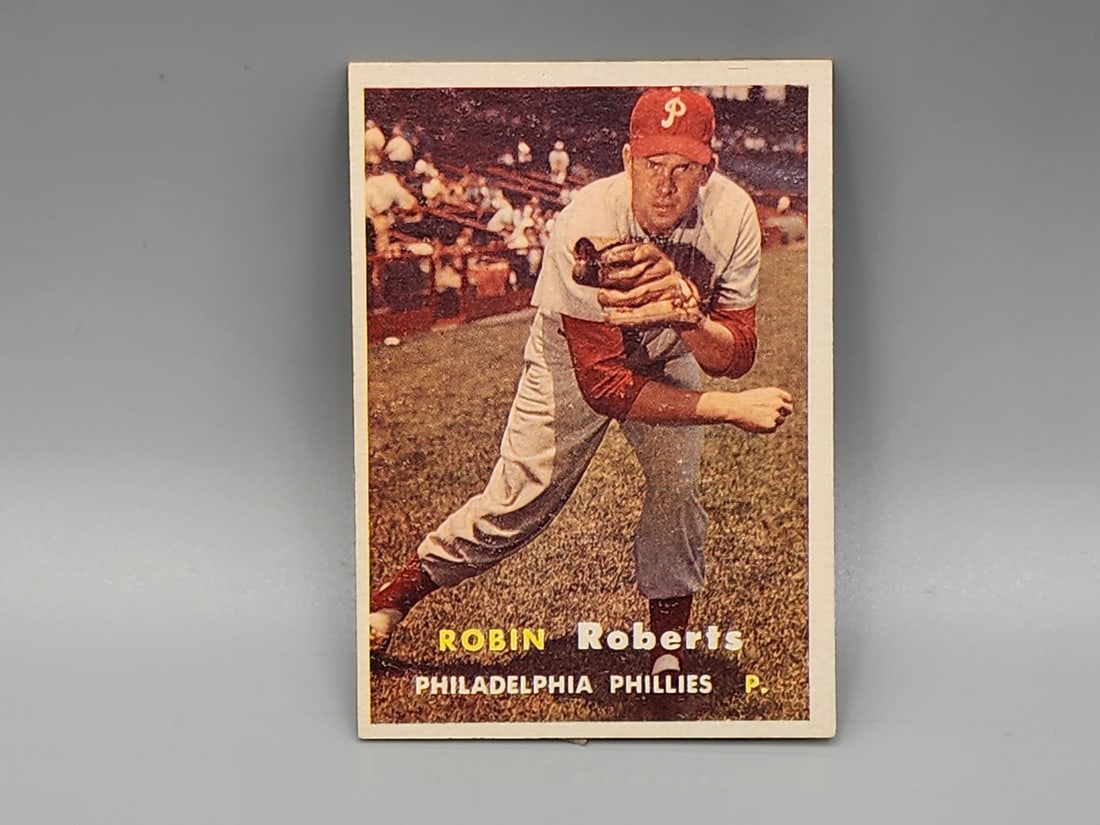 1957 Topps Robin Roberts #15  HOF (1 of 2)