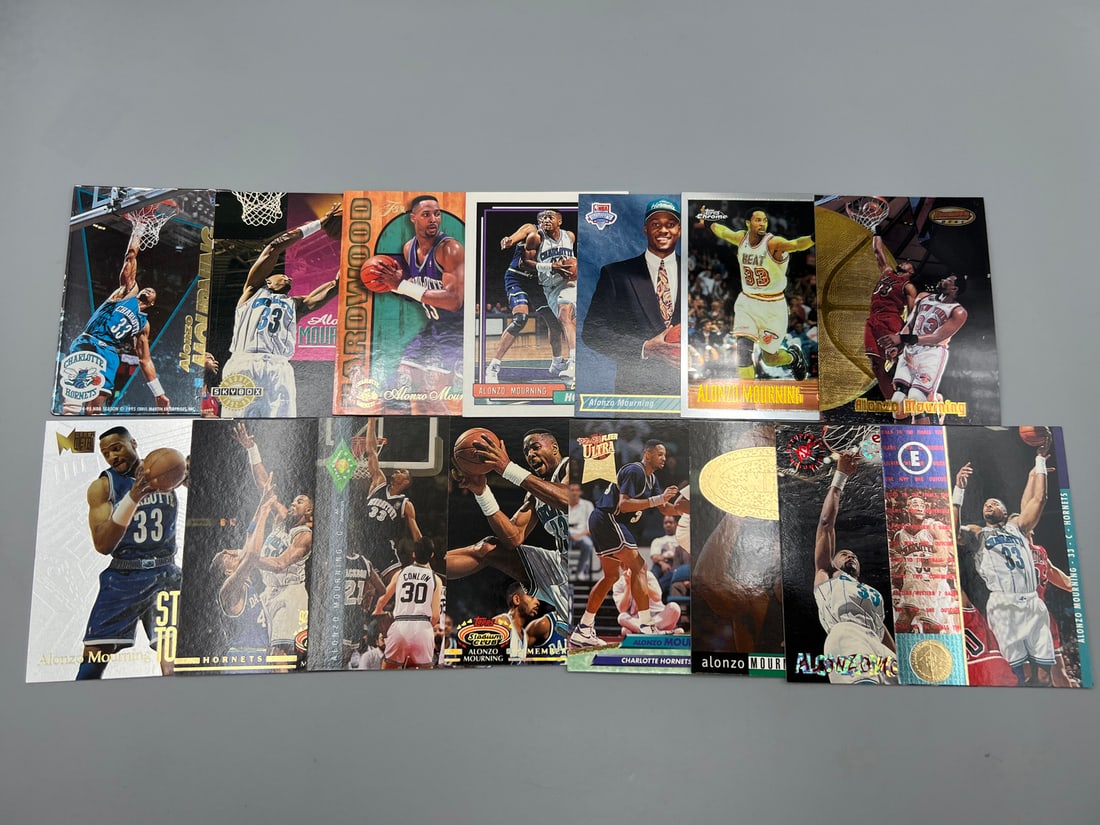 Lot of (15) Alonzo Mourning Basketball Cards W/ RCs - Varying Conditions: Lot of (15) Alonzo Mourning Basketball Cards W/ RCs - Varying Conditions
