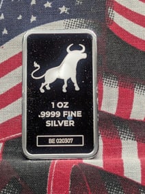 1 Oz. .9999 FINE SILVER Bull Designed Art Bar in Capsule