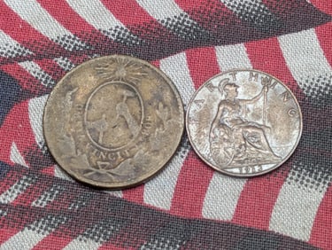 1913 United Kingdom Farthing & 1857 Mexican State Guanajuato 1/8 Real - GOOD (2 PCS)