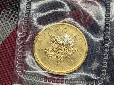 1/20th Oz. .9999 FINE GOLD 2009 $1 Miniature Maple Leaf Coin in Government Sealed Plastic
