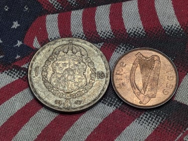 1959 Ireland Republic 1/4 Pence (1 Farthing ) & 1947 Sweden 1 Silver Krona (2 PCS)