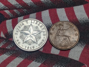 1949 Caribbean 20 Silver Centavos - AU/UNC & 1929 United Kingdom Farthing (2 PCS)