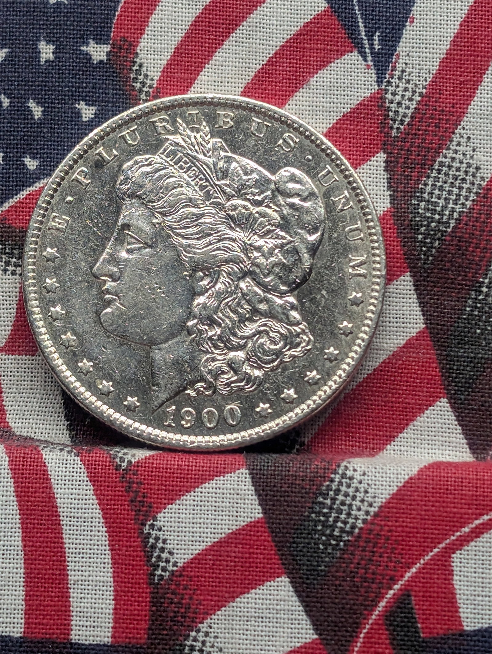 1900-O Morgan Silver Dollar: 1900-O Morgan Silver Dollar