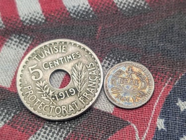 1919 Tunisia 5 Centimes & 1875 Guatemala 1/4 Silver Real (2 PCS)