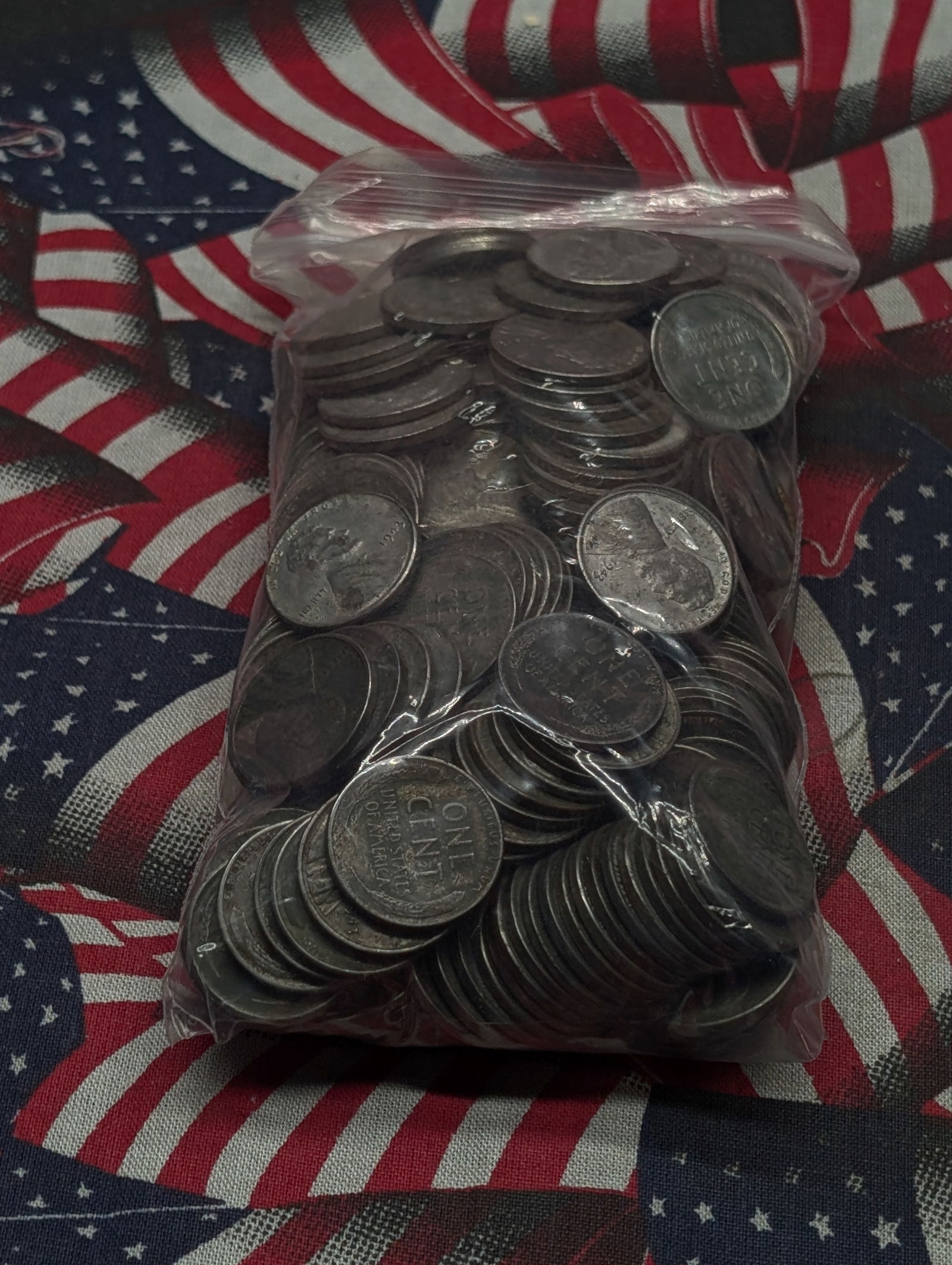1943 P,D, & S Lincoln Wheat Cents, Approx. 250 Coins (1 of 4)